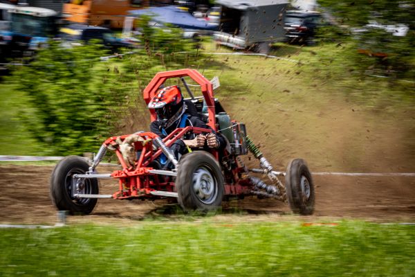 Hier findest du spannende Viedeos vom Motorsport